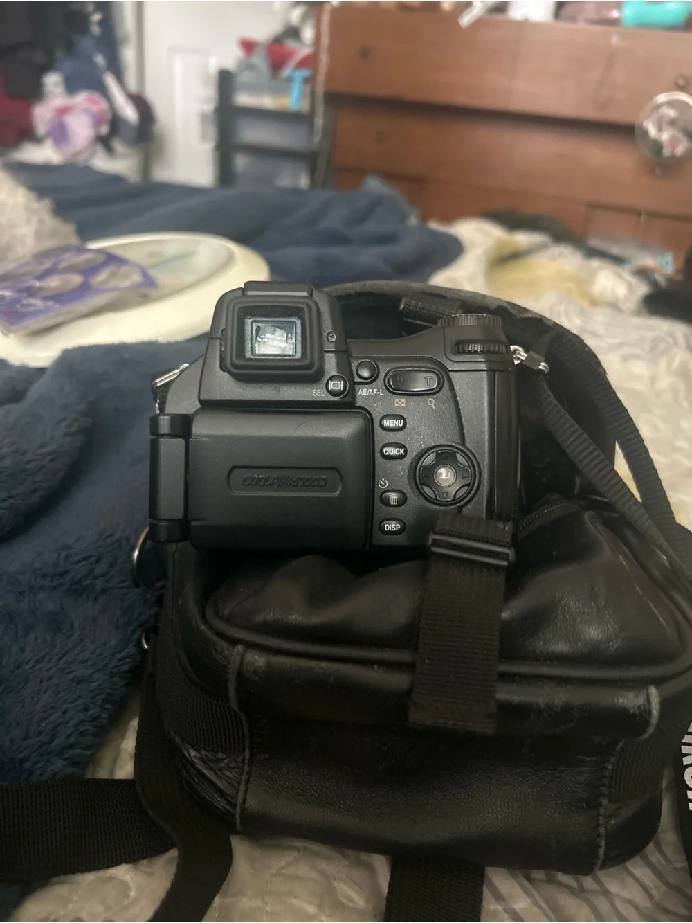 Nikon Black DSLR Camera with Lens - Compact Photography Kit